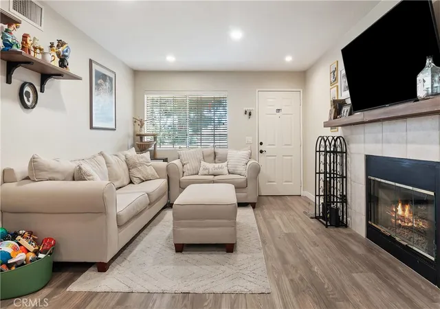 Homes for sale in Simi Valley, CA | 1195 Fitzgerald, Simi Valley, CA 93065