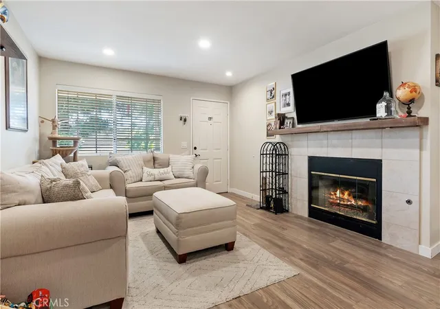 Homes for sale in Simi Valley, CA | 1195 Fitzgerald, Simi Valley, CA 93065