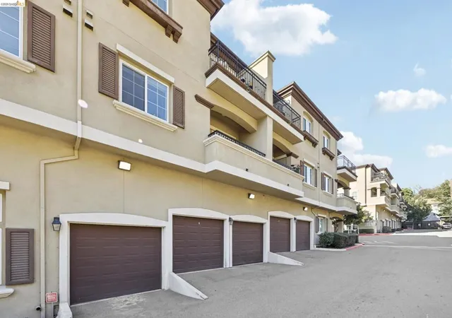 Photo 4 of Multi family home for sale at 720 Shell Ave, Martinez, CA 94553 | MLS# 41127504 | Listing updated on 2026-06-23