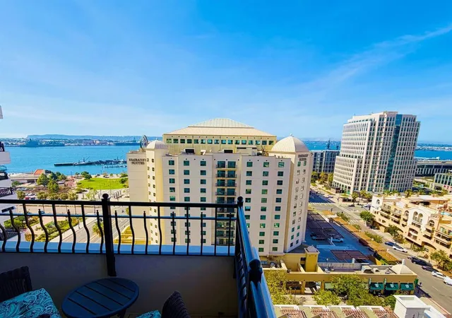 2nd image of 700 W Harbor Dr #1606, San Diego, CA 92101 | MLS# PTP2602031
