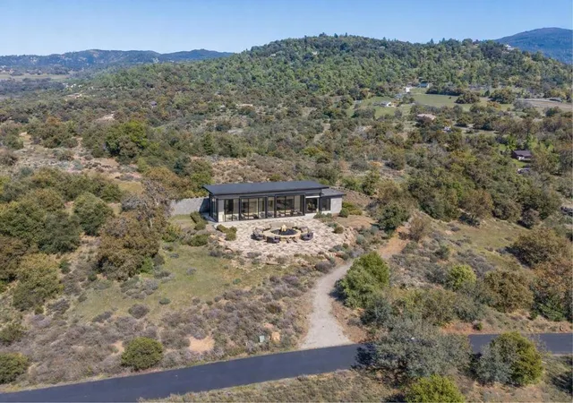 1st image of 3318 Black Oak Ln, Julian, CA 92036 | MLS# 260006254SD