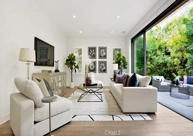 5th image of 163 Linda Vis, Irvine, CA 92618 | MLS# OC26043745