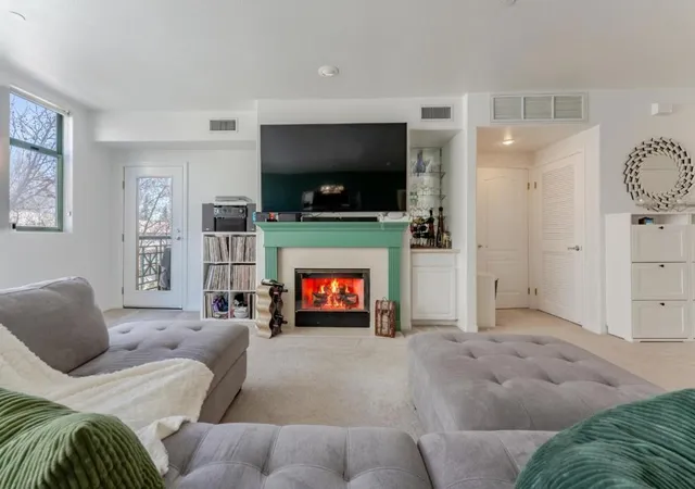 Homes for sale in San Jose, CA | 144 S 3Rd St #439, San Jose, CA 95112 | MLS# ML82039059