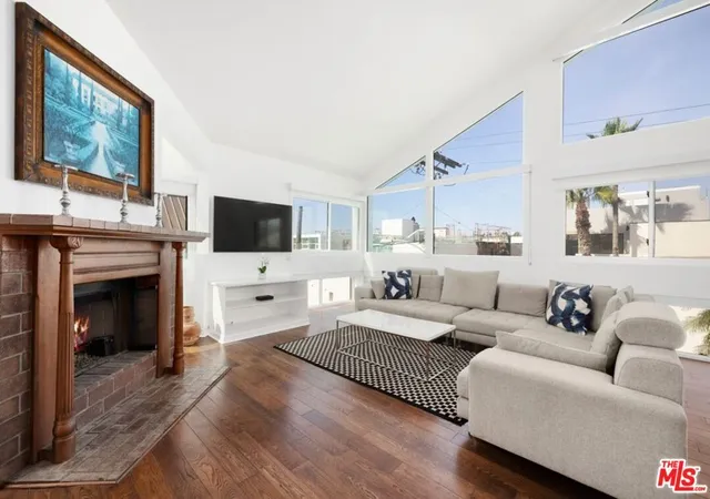 Photo 1 of Condo for sale at 18 Union Jack St #301, Marina Del Rey, CA 90292 | MLS# 26664989 | Listing updated on 2026-09-30