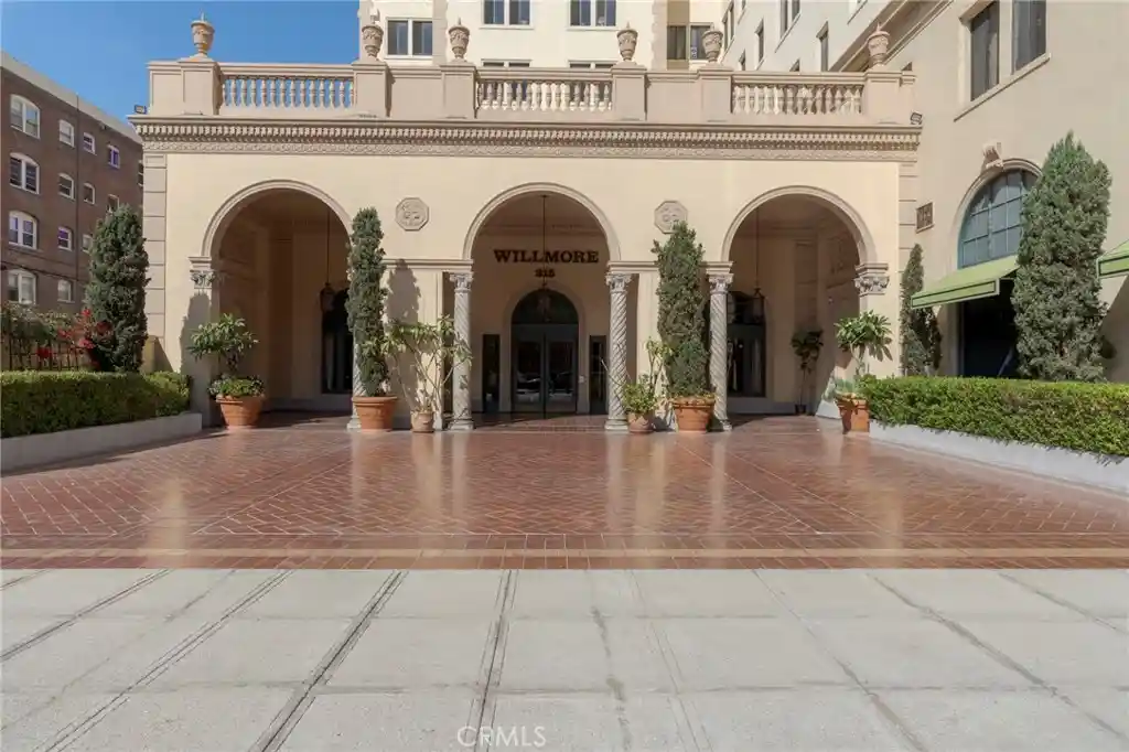 Photo 1 of Condo for sale at 315 W 3rd Street #410, Long Beach, CA 90802 | MLS# RS26058621 | Listing updated on 2026-10-17