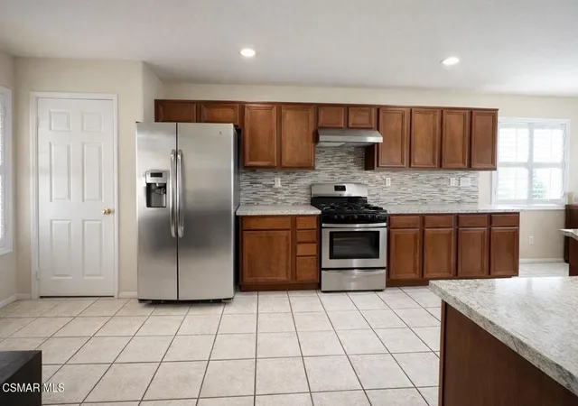 Homes for sale in Castaic, CA | 28318 Millbrook Pl, Castaic, CA 91384 | MLS# 226001244