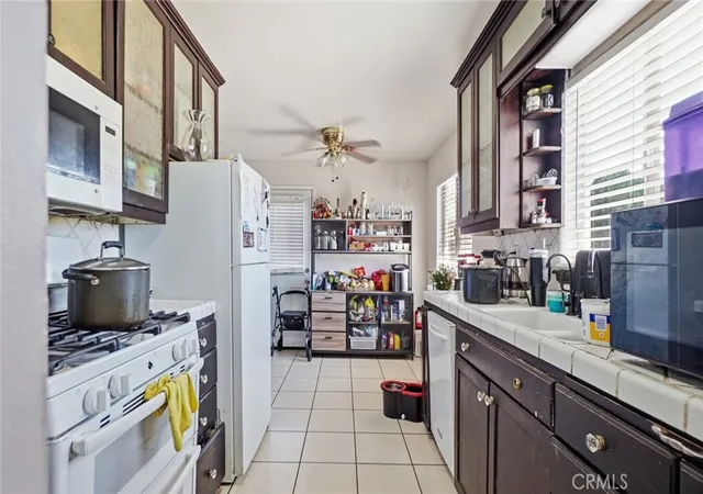 5th image of 14378 Mojave, Victorville, CA 92395 | MLS# TR26058650