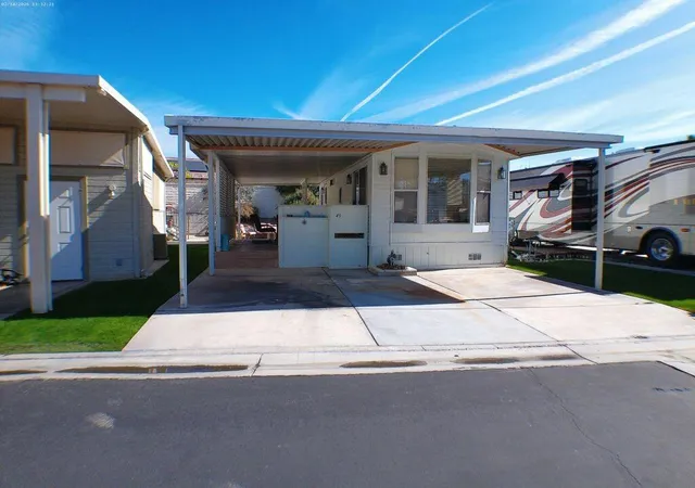 2nd image of 84136 Ave 44, #49 #49, Indio, CA 92203 | MLS# 219144973DA