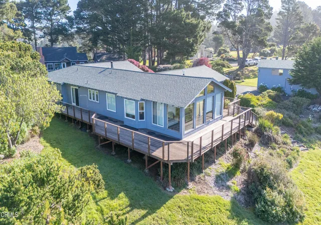Photo 3 of Single family home for sale at 14350 Hanson Cir, Mendocino, CA 95460 | MLS# C1-11296 | Listing updated on 2026-10-03