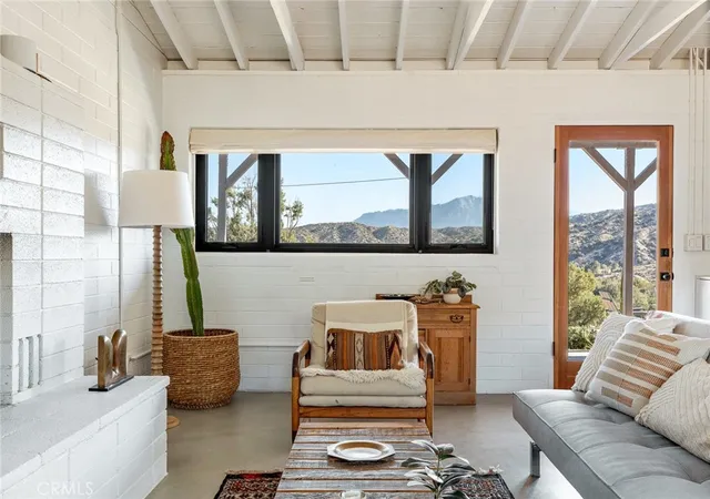 5th image of 48575 W Paradise, Morongo Valley, CA 92256 | MLS# JT26058420