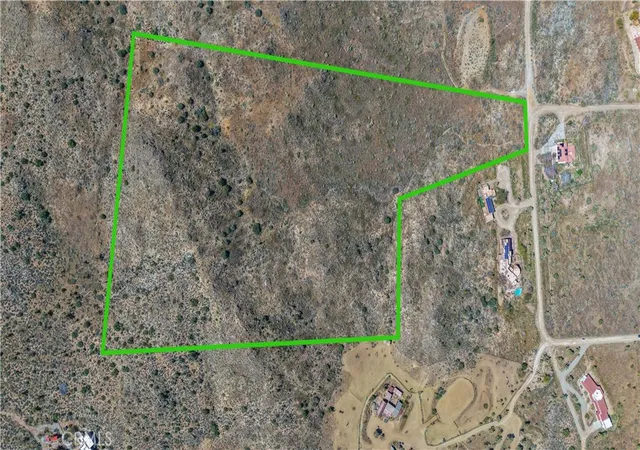 3rd image of 58215 Santa Barbara, Yucca Valley, CA 92284 | MLS# JT26057428