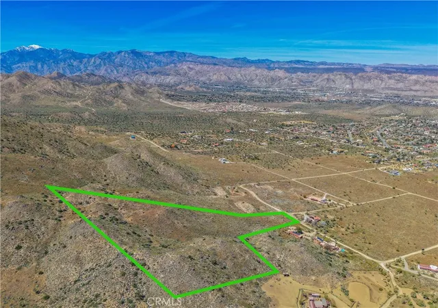 4th image of 58215 Santa Barbara, Yucca Valley, CA 92284 | MLS# JT26057428