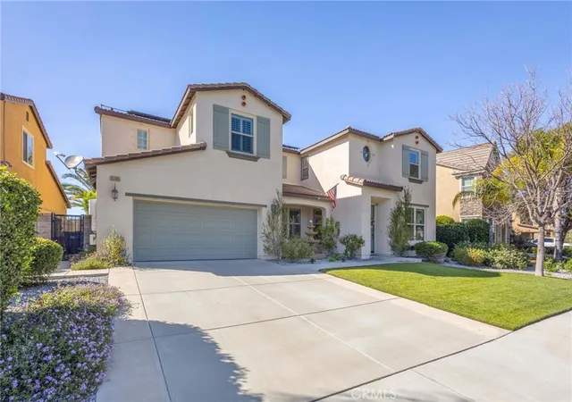Photo 2 of Single family home for sale at 35385 Summerholly Ln, Murrieta, CA 92563 | MLS# SW26058082 | Listing updated on 2026-09-30