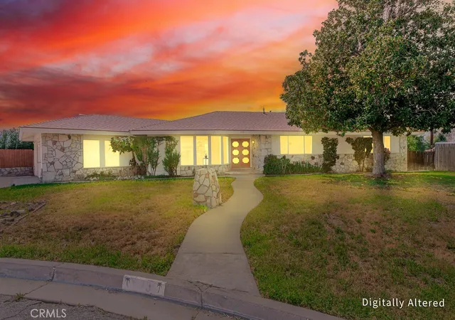 Homes for sale in Hemet, CA | 133 Park Vista, Hemet, CA 92544 | MLS# SW25276781