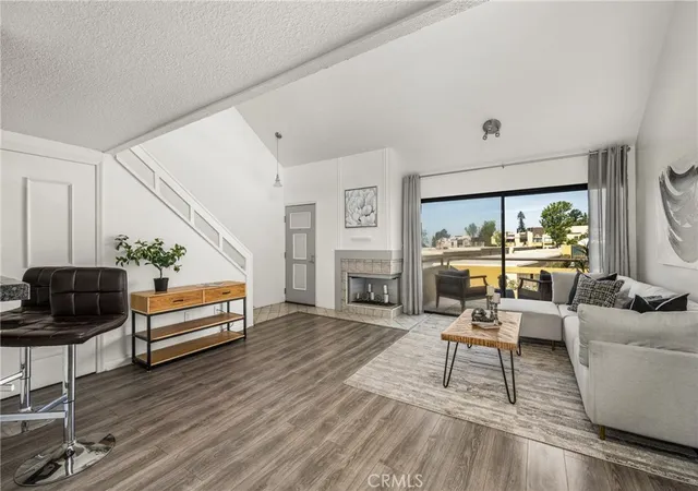 Photo 4 of Sale Pending at 25712 Le Parc #56, Lake Forest, CA 92630 | MLS# PW26057967 | Listing updated on 2026-06-24
