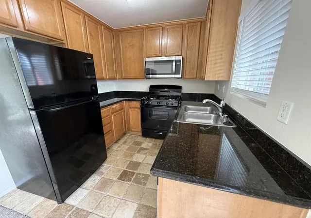 Homes for sale in Oceanside, CA | 525 Calle Montecito #122, Oceanside, CA 92057 | MLS# NDP2602556