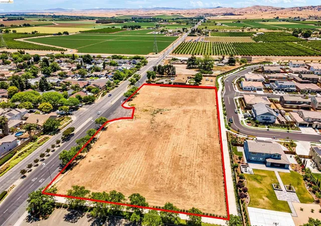 Photo 3 of Land for sale at Walnut Blvd, Brentwood, CA 94513 | MLS# 41127668 | Listing updated on 2026-09-30