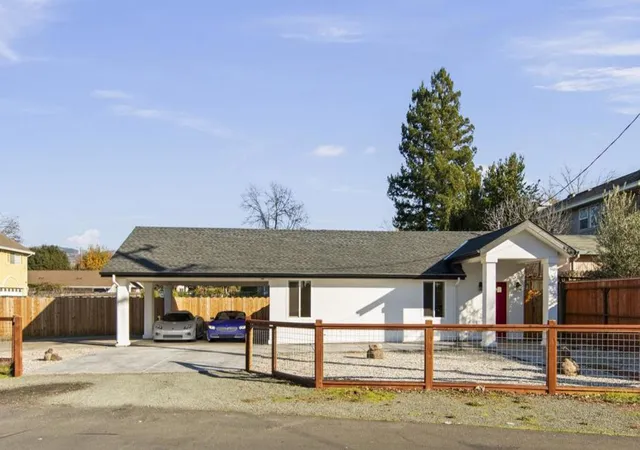 Photo 3 of Single family home for sale at 2188 Patton Ave, Napa, CA 94559 | MLS# ML82039263 | Listing updated on 2026-10-02