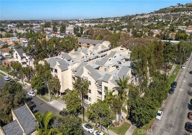 Homes for sale in Long Beach, CA | 2343 E 17th #202, Long Beach, CA 90804 | MLS# PW26058506