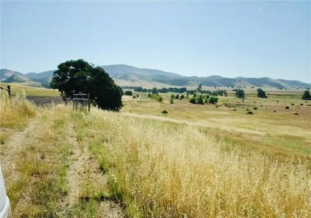 3rd image of 50850 Martinez Rd, Lockwood, CA 93932 | MLS# ML82039279