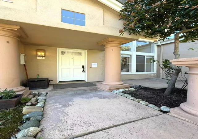 Homes for sale in San Diego, CA | 12922 Carmel Creek Rd #34, San Diego, CA 92130 | MLS# ML82039281