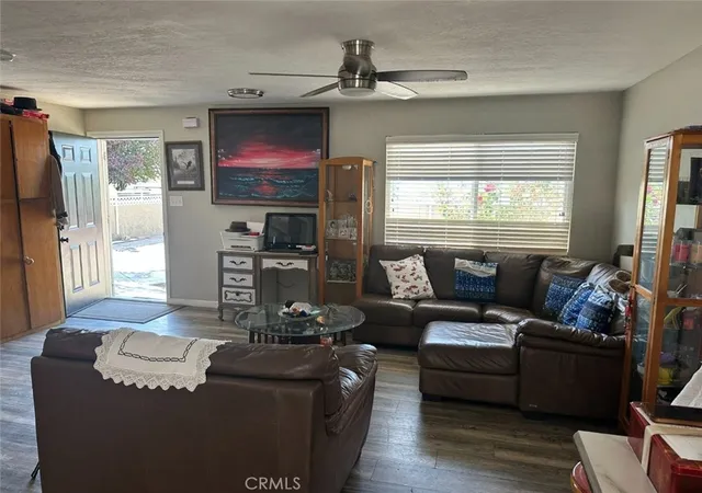 image of 322 N Dayton, Tulare, CA 93274 | MLS# MB26059805
