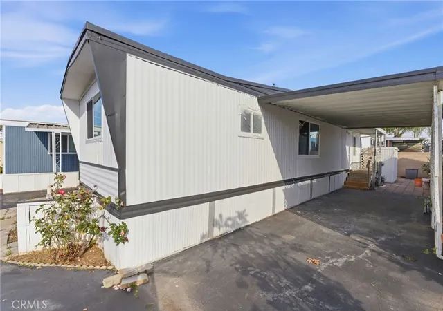 3rd image of 1660 Whittier Ave Spc 29 #29, Costa Mesa, CA 92627 | MLS# PW26059854