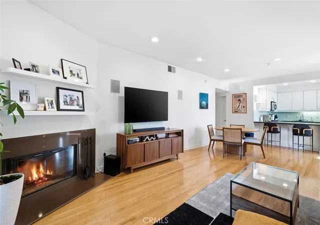 Homes for sale in Santa Monica, CA | 943 14Th St, Santa Monica, CA 90403
