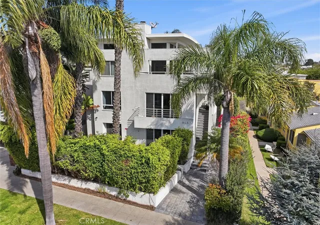 Homes for sale in Santa Monica, CA | 943 14Th St, Santa Monica, CA 90403
