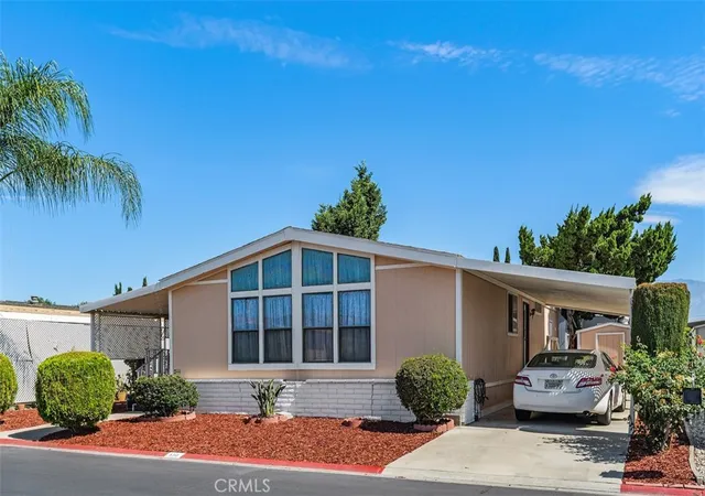 Photo 3 of Manufactured home for sale at 1456 E Philadelphia St Spc 136, Ontario, CA 91761 | MLS# IV26059957 | Listing updated on 2026-09-03