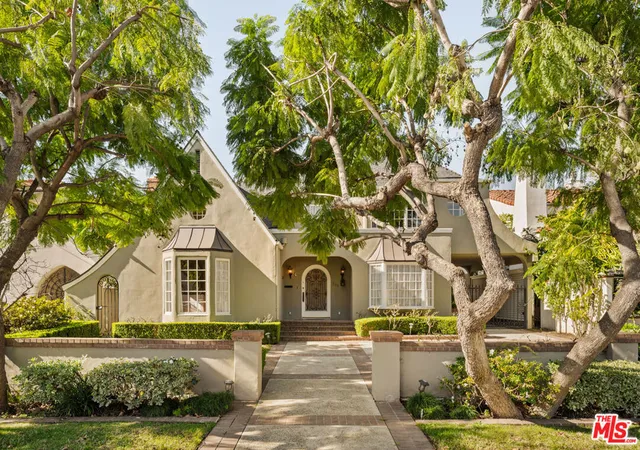Homes for sale in Beverly Hills, CA | 215 S Mccarty Dr, Beverly Hills, CA 90212 | MLS# 26666289