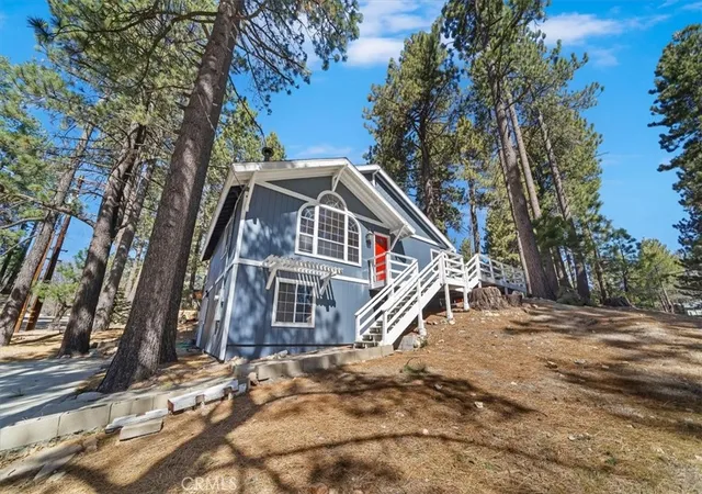 3rd image of 33338 Wild Rose, Green Valley Lake, CA 92341 | MLS# IG26057324