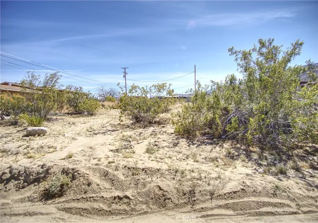 Homes for sale in 29 Palms, CA | 74653 Twilight, 29 Palms, CA 92277 | MLS# JT26060109