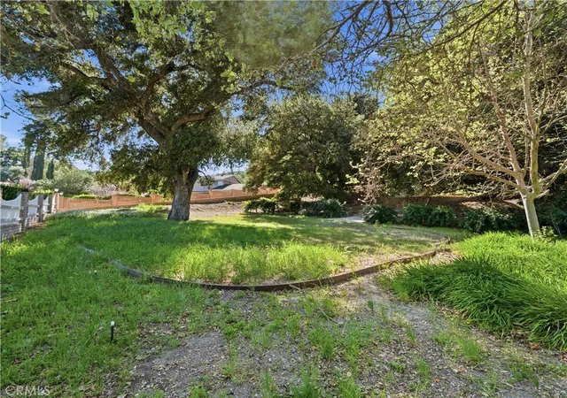 Homes for sale in Canyon Country, CA | 27323 Eaglehelm Dr, Canyon Country, CA 91387 | MLS# SR26033793