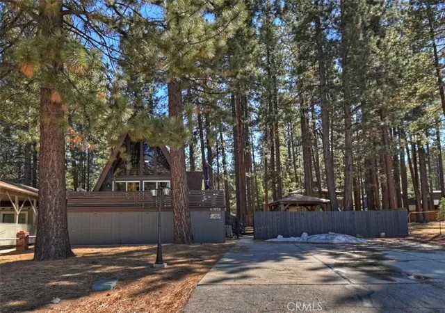 2nd image of 41959 Brownie, Big Bear Lake, CA 92315 | MLS# IG26060279