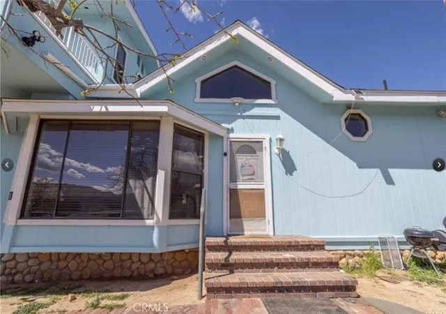 4th image of 30090 Briggs Rd, Santa Clarita, CA 91390 | MLS# DW26060130