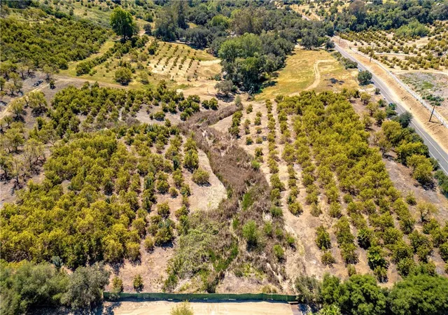 5th image of 14 Carancho Rd, Temecula, CA 92590 | MLS# SW26060211