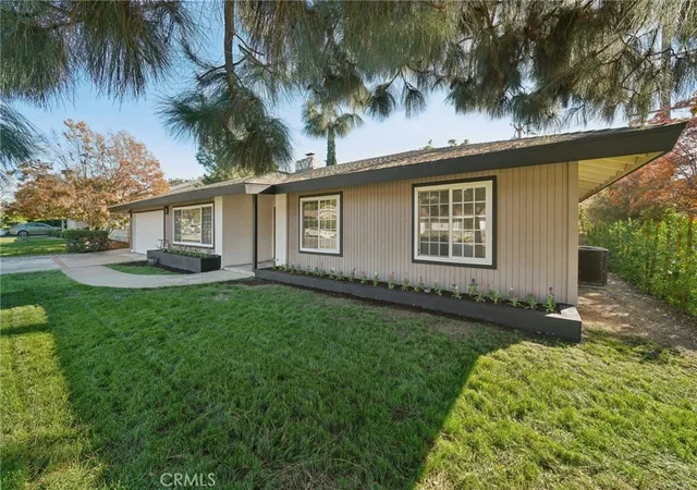 Homes for sale in Claremont, CA | 1098 Syracuse, Claremont, CA 91711 | MLS# DW26060370