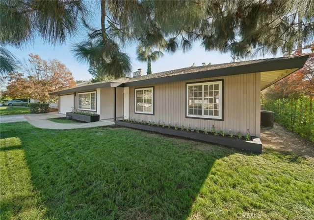 3rd image of 1098 Syracuse, Claremont, CA 91711 | MLS# DW26060370