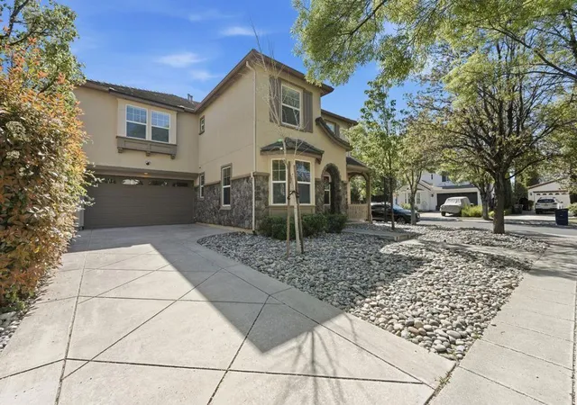 Homes for sale in Tracy, CA | 698 W Rico Wy, Tracy, CA 95391 | MLS# ML82039435
