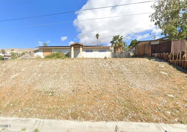 Photo 3 of Sale Pending at 12572 Redbud Rd, Desert Hot Springs, CA 92240 | MLS# P1-26341 | Listing updated on 2026-03-20