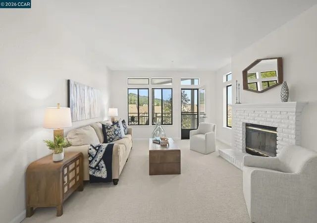 Listing Photo 4 - Condo for sale in building located at 5413 Terra Granada Dr, Walnut Creek, CA 94595 - Unit #3A