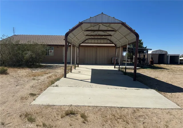 Homes for sale in Lucerne Valley, CA | 9772 Alamo, Lucerne Valley, CA 92356 | MLS# JT26060537