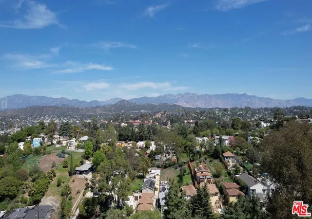 4th image of 1127 Oneonta Dr, Los Angeles, CA 90065 | MLS# 26667225