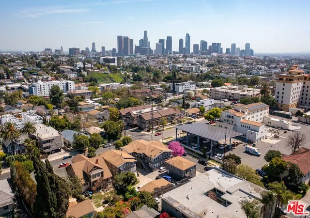 5th image of 807 Waterloo St, Los Angeles, CA 90026 | MLS# 26667183