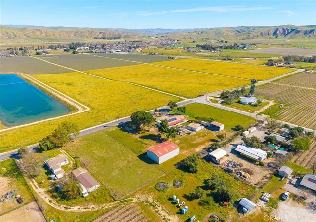 1st image of 2100 Starkey Rd, Shandon, CA 93461 | MLS# NS26060359