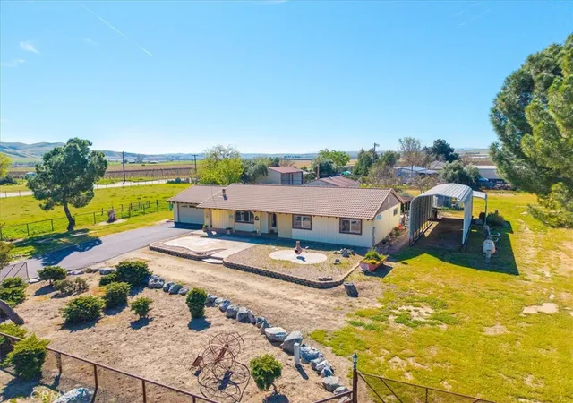 Photo 1 of Single family home for sale at 2100 Starkey Rd, Shandon, CA 93461 | MLS# NS26060359 | Listing updated on 2026-09-03