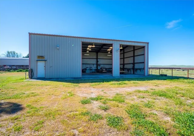 3rd image of 2100 Starkey Rd, Shandon, CA 93461 | MLS# NS26060359