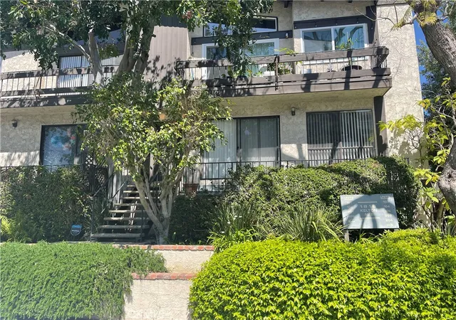 1st image of 1818 Kelton Ave #101, Los Angeles, CA 90025 | MLS# OC26060574