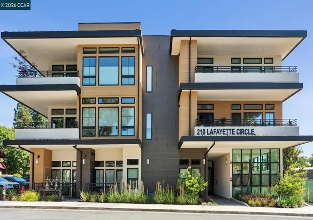 Homes for sale in Lafayette, CA | 210 Lafayette Circle #101, Lafayette, CA 94549 | MLS# 41127866